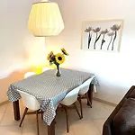 2 Bed, South Facing, Walk To & Vilamoura Marina Quarteira