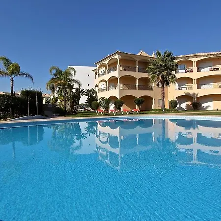 2 Bed, South Facing, Walk To & Vilamoura Marina Картейра